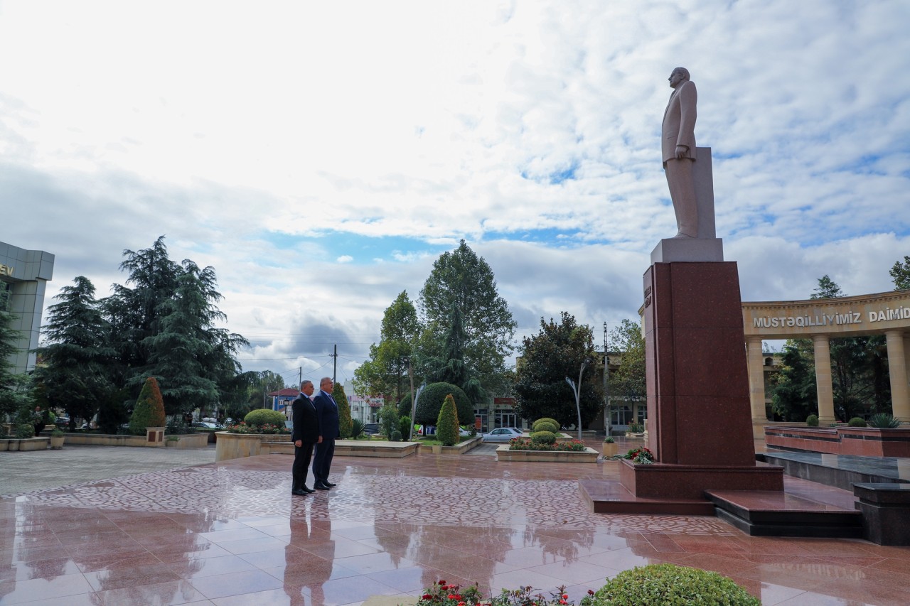 Xidmət rəisi Ağsuda vətəndaş qəbulu keçirdi - FOTOLAR
